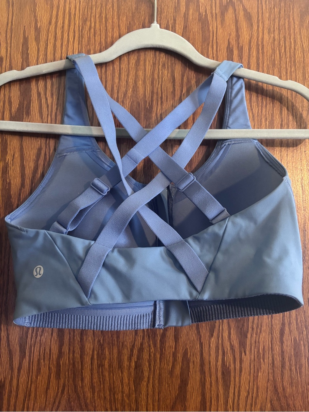 Lululemon Energy High Support Zip-Front Sports Bra Dreamy Blue 32DD / 32E - Picture 3 of 4